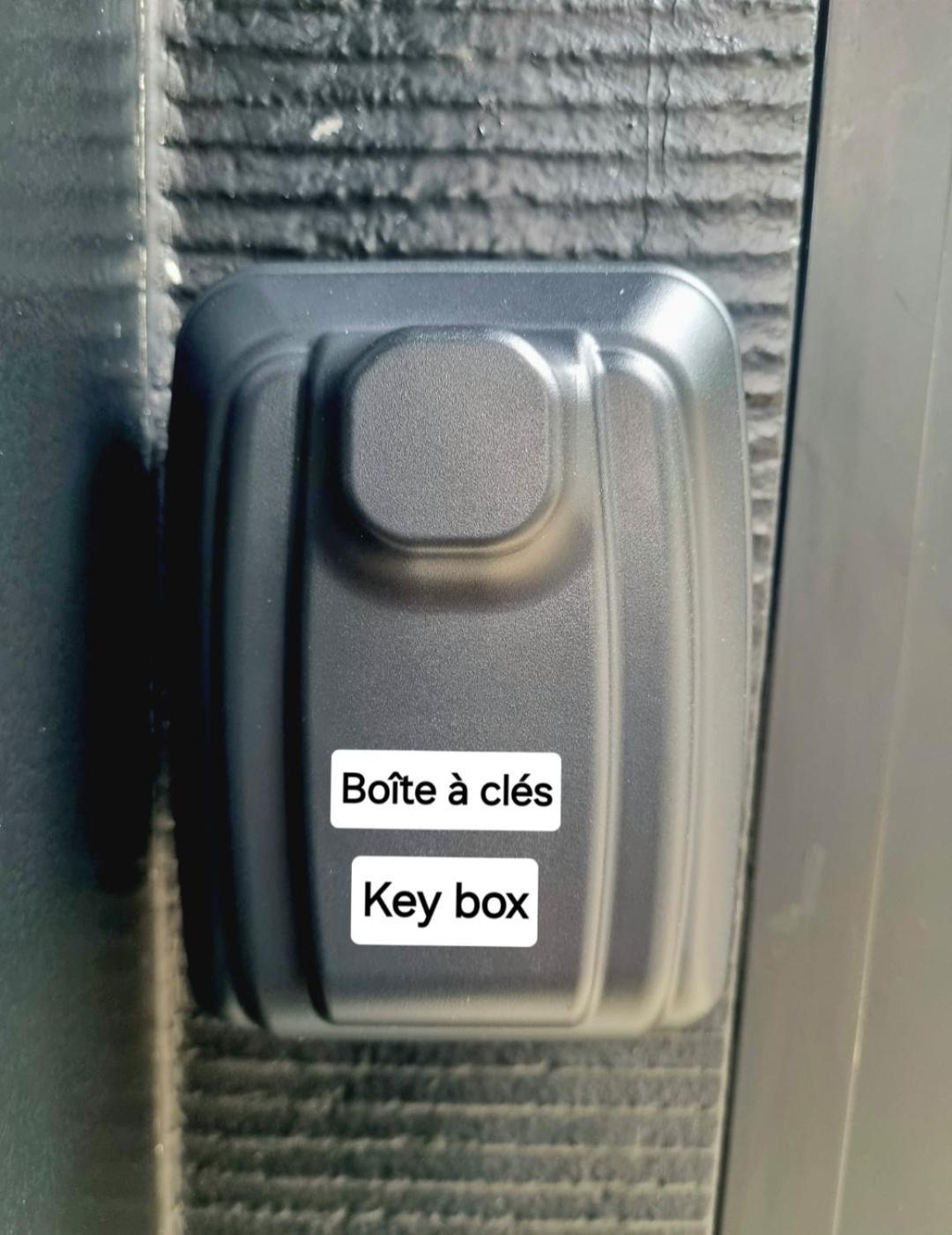 Aslyra "Appart-Hotel" Liegi Esterno foto